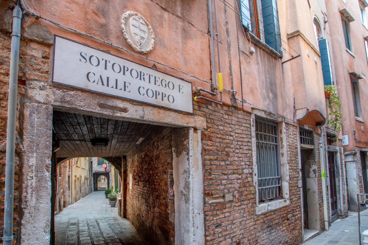 Daplace - Antica Casa Coppo Venedig Exterior foto